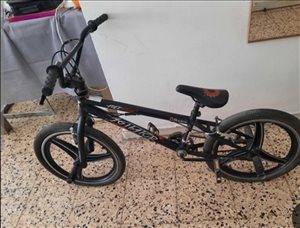 אופני פעלולים RAZOR 