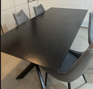 שולחן פינת אוכל 