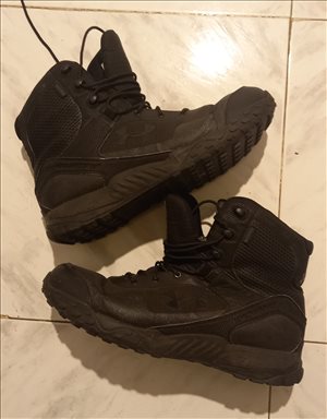 נעלי under armour 