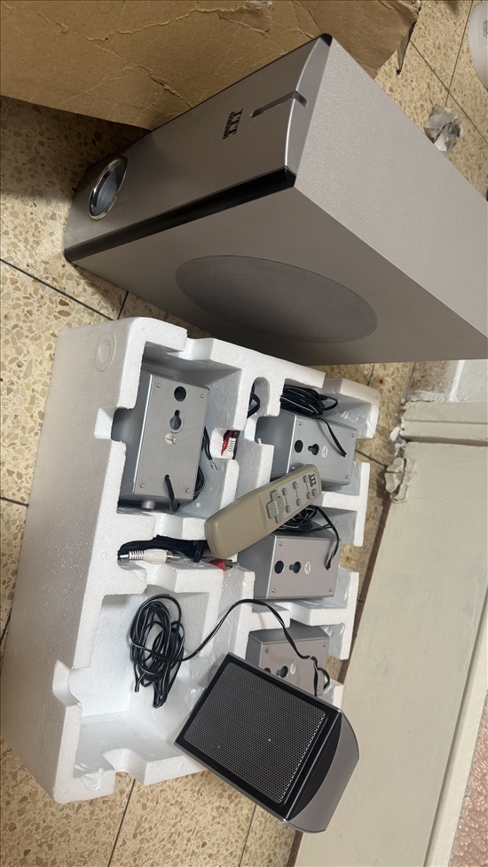 תמונה 3 ,5.1 ch home theatre למכירה ברחובות סטריאו ונגנים  מערכות קולנוע ביתי