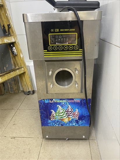תמונה 1 ,מכונת גלידה ושייק למכירה בתל מונד ציוד לעסקים  מטבח תעשייתי