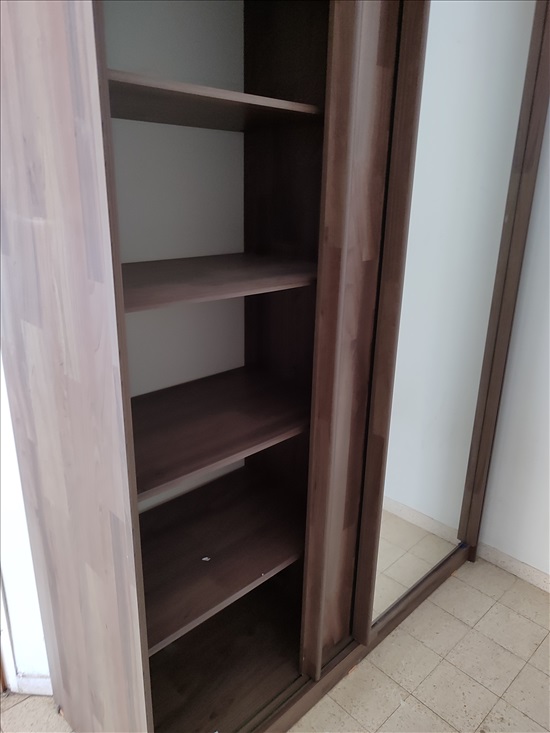 תמונה 1 ,ארון בגדים למכירה ביהוד ריהוט  ארונות