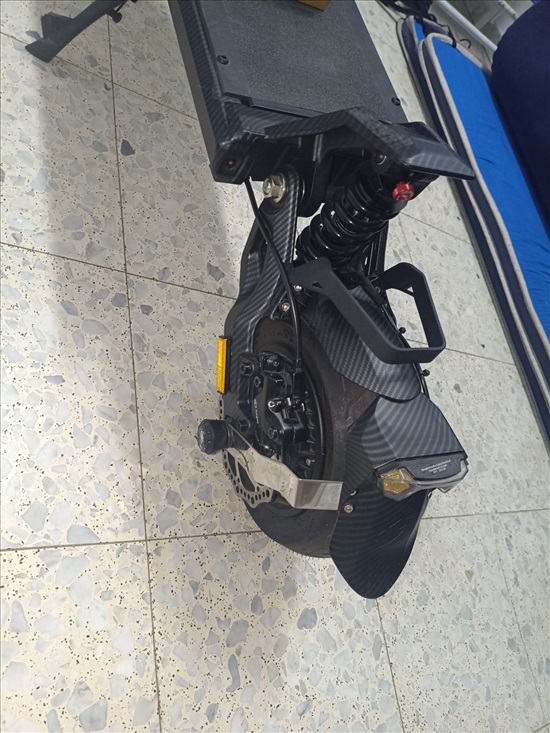 תמונה 3 ,נעמי קלימה למכירה בנתניה קורקינטים  קורקינט