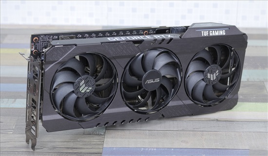תמונה 2 ,ASUS TUF RTX 3060 12GB OC כחדש למכירה בתל אביב מחשבים וציוד נלווה  כרטיס מסך