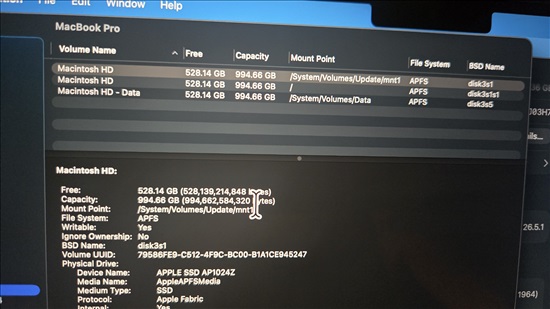 תמונה 5 ,Macbook Pro M4 36GB, 1TB למכירה בכפר סבא מחשבים וציוד נלווה  מקינטוש