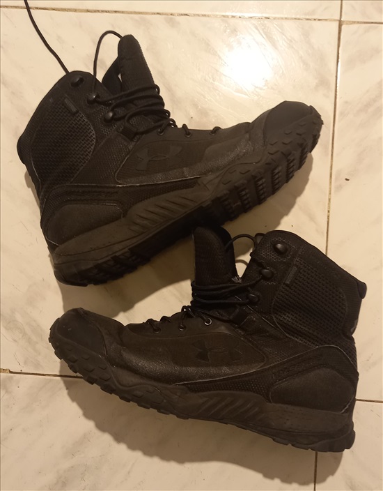 תמונה 1 ,נעלי under armour למכירה ברמת גן למטייל ולמתגייס  נעלי טרקים וסנדלים