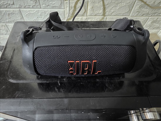 תמונה 1 ,jbl charge 5. למכירה בירושלים סטריאו ונגנים  רמקולים