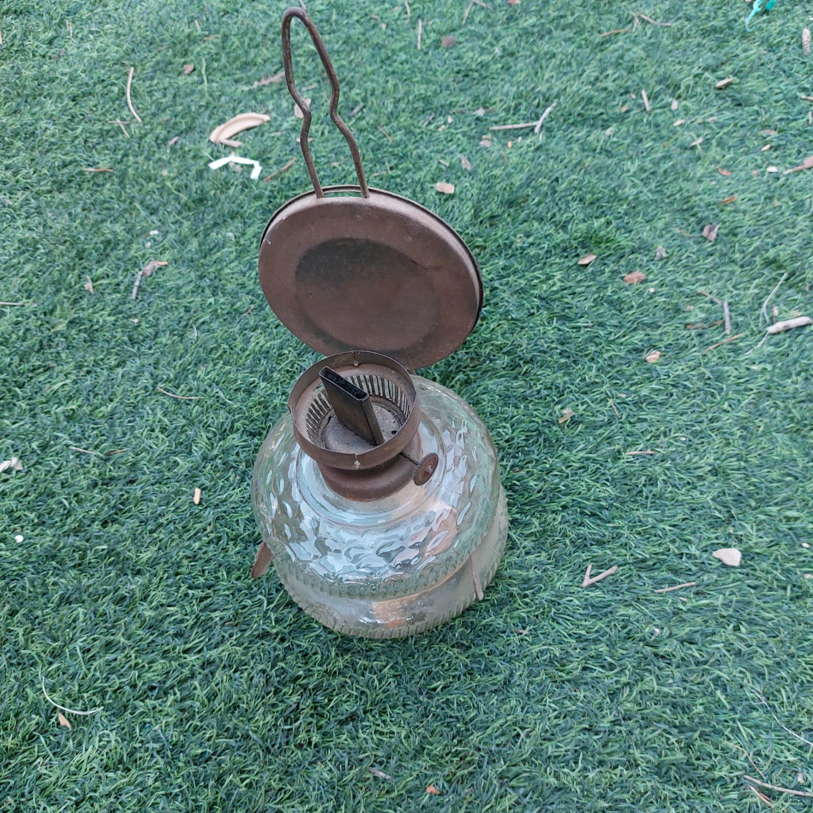 תמונה 3, מנורת נפט וינטג מקורית למכירה בהוד השרון | אספנות  ענתיקות