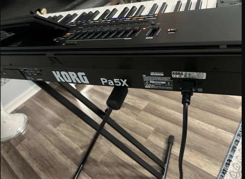 תמונה 4, מקלדת עבודה Korg PA5X עם 76 קל למכירה בTel Aviv | כלי נגינה  פסנתר