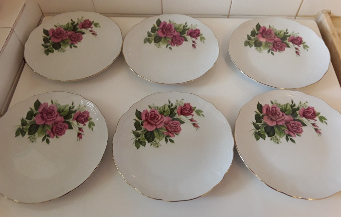 תמונה 4, 6 צלחות פורצלן וינטג  למכירה באילת | אספנות  כלים