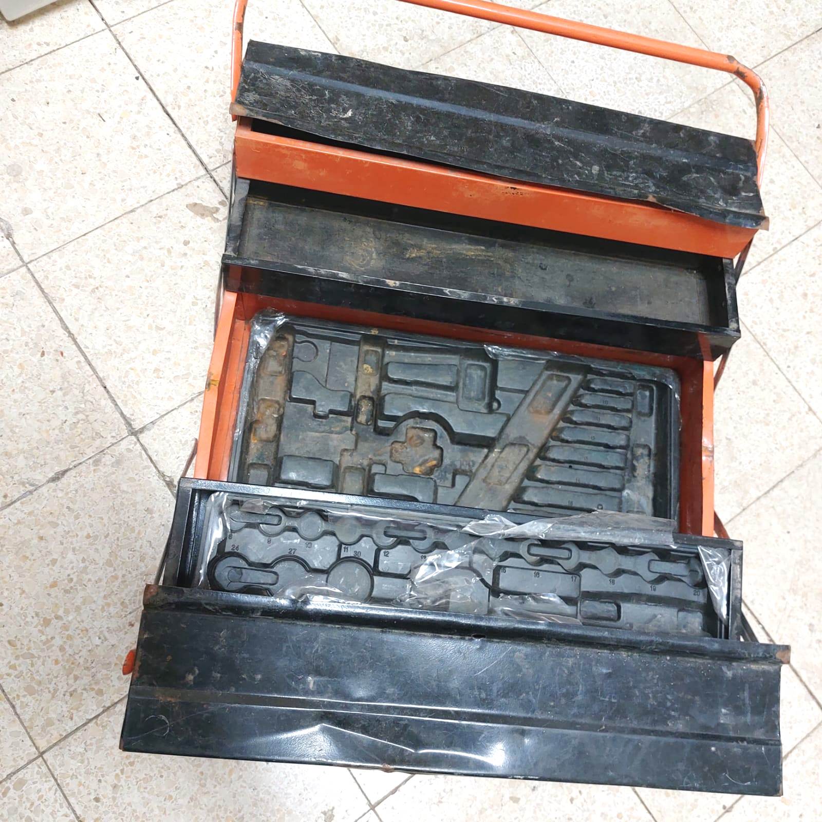 תמונה 2, ארגז כלים מתכת מתקפל 20x20x46  למכירה בהוד השרון | כלי עבודה  ארגזי כלים