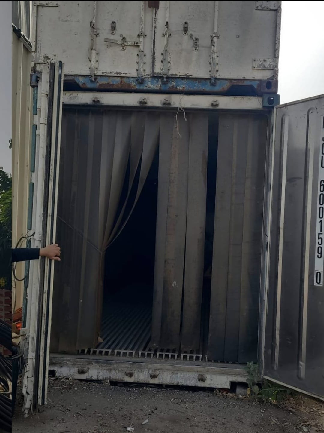 תמונה 1, 2 מכולות קירור  והקפאה  למכירה בגני טל  | ציוד לתעשייה  מכולות