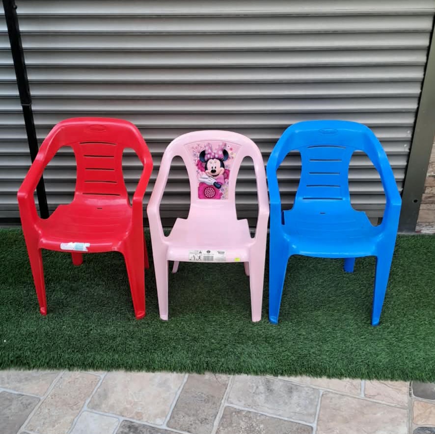 תמונה 1, 3 כיסאות פלסטיק לילדים למכירה בקרית אתא | לתינוק ולילד  קישוטים ואביזרים
