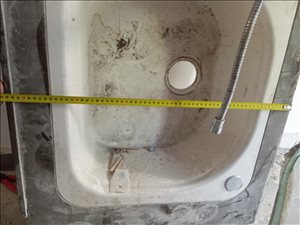 2 משטחי שיש איכותיים עם כיור – 