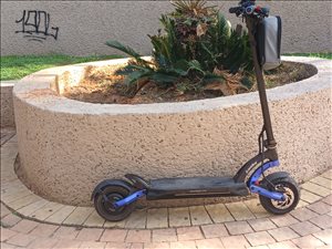 קורקינטים,קורקינט חשמלי,Kabo mantis 10r ,מוכר את הקורקינט שלי בגלל שהוצאתי רישיון לאופנוע, אז כבר אין לי שימוש בו. 🏍️
💥 מצב טוב, שמור ומטופל.
✅ סוללה 48V / 18Ah
✅ מנוע 1200W
✅ בקר 1500W
✅ ברקסי שמן
✅ אזעקה מובנית 🔔
✅ נפתח ונדלק עם שלט מרחוק 🔑
✅ לדים בצבע כחול 💙
✅ נוסע חזק, חלק וכיף לרכיבה 💨,,,,