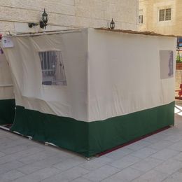 סוכה בעבודה עצמית 