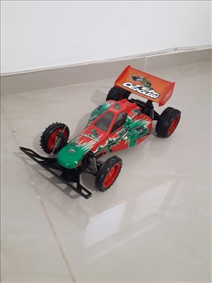 מכונית שלט 