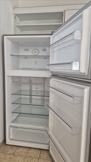 מקרר אמקור מקפיא עליון 