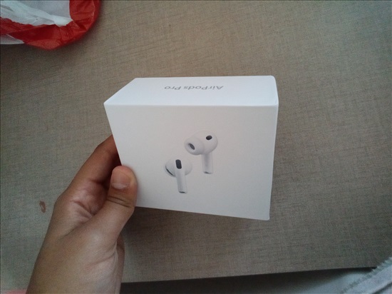 תמונה 1 ,AirPods pro 3 למכירה באשקלון סלולרי  אוזניות