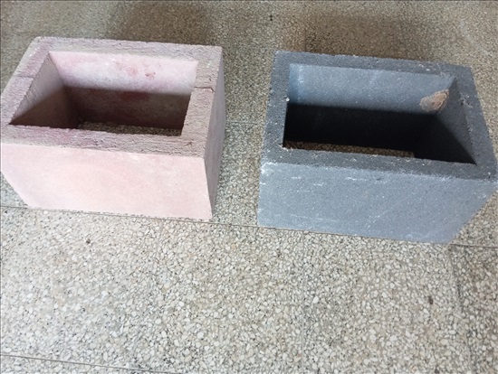 תמונה 4 ,משרביה חדש, אדום ושחור  20x15x למכירה בחיפה לגינה  ריהוט לגינה