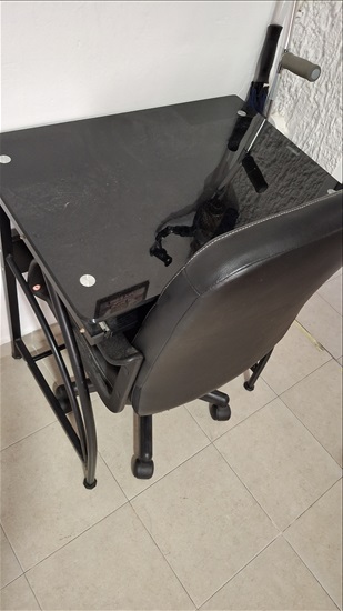 תמונה 4 ,שולחן מחשב פלוס כסא  למכירה בהרצליה ריהוט  שולחן מחשב