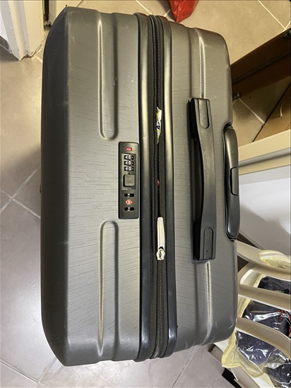 תמונה 1 ,שלישיית מזוודות מתכנסות לאחת למכירה בגני תקווה למטייל ולמתגייס  מזוודות ותיקים