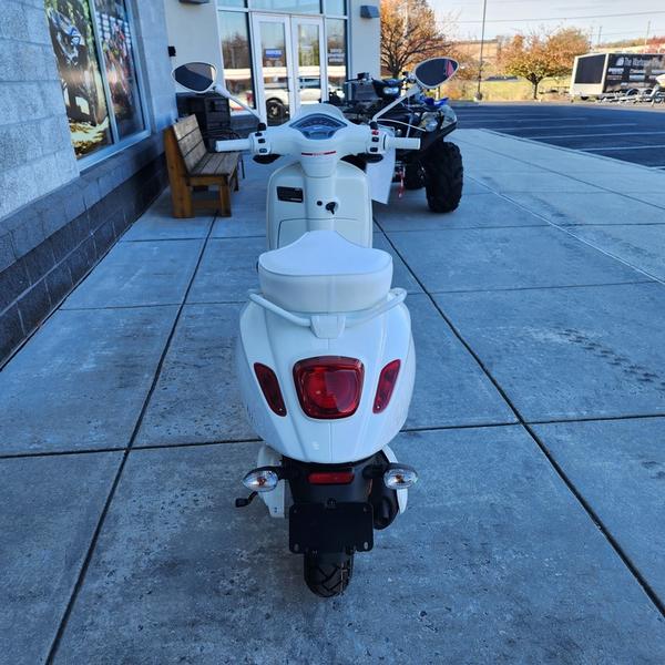 תמונה 3 ,2023 Vespa Sprint 50 Justin Bi למכירה בShlomo Ibn Gabirol St 158 קורקינטים  קורקינט בנזין