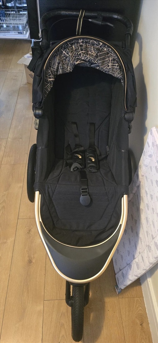 תמונה 1 ,Baby Jogger Summit X3 Black An למכירה בjerusalem לתינוק ולילד  עגלות ועגלות טיול