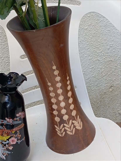 תמונה 1 ,אגרטל מעוצב יפה, מגולף מעץ מנג למכירה בחיפה אומנות  אומנות שימושית