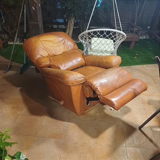 תמונה 2 ,כורסת טלווזיה מעור  למכירה באשקלון ריהוט  כורסאות טלוויזיה