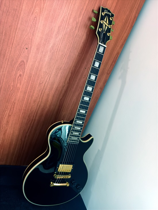 תמונה 2 ,גיטרה חשמלית  Gibson למכירה בבת ים כלי נגינה  גיטרה חשמלית