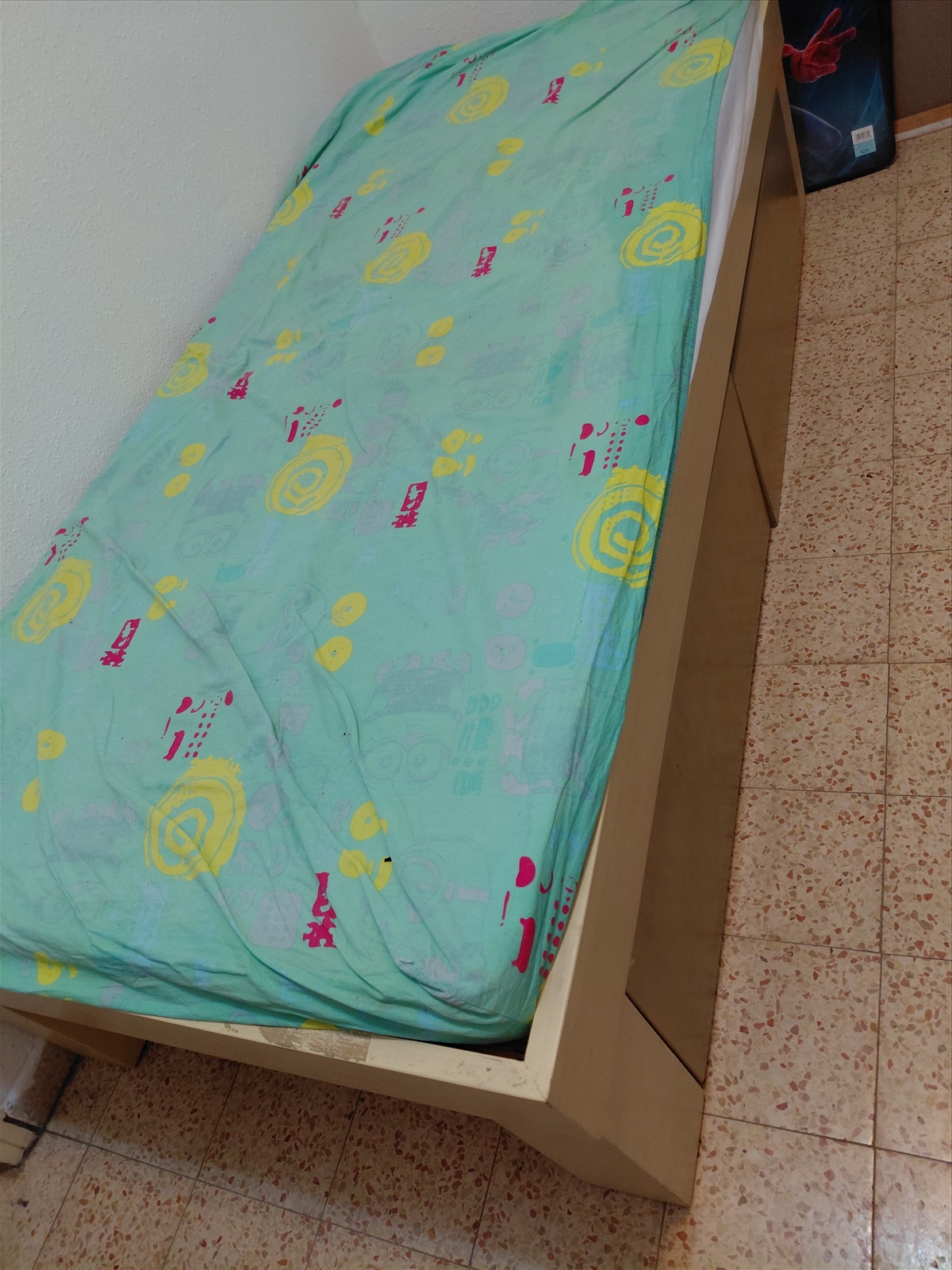 תמונה 2, מיטת יחיד מעץ מלא  למכירה ברמת גן | ריהוט  מיטות
