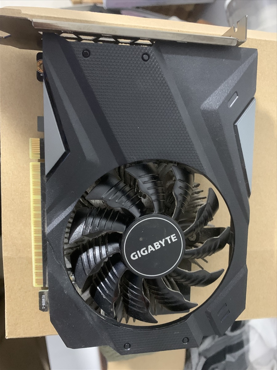 תמונה 1, GIGABYTE GeForce GTX 1650 OC 4 למכירה בכפר סבא | מחשבים וציוד נלווה  כ...
