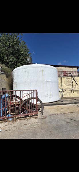 ציוד לתעשייה מיכלים וחביות 18 
