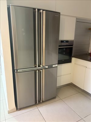 מקרר שארפ SJ-S5506M - 615 ליטר, 4 דלתות 