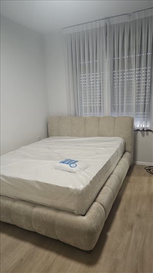 מזרן חדש! 160*200 