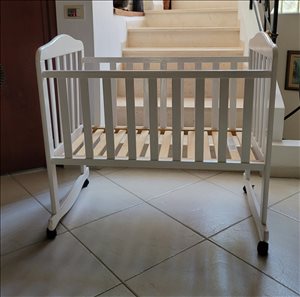 לתינוק ולילד - עריסה לתינוק, עץ מלא <br>       