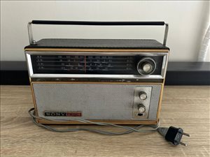 למסירה רדיו וינטג' SONY 