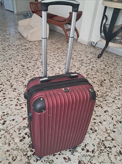 תמונה 2 ,טרולי למכירה בלוד למטייל ולמתגייס  מזוודות ותיקים