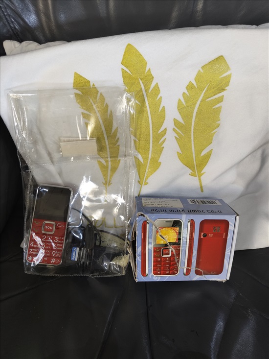 תמונה 1 ,נייד קומפקטי לגיל השלישי למכירה בצפת תקשורת  מכשירי קשר ואלחוט