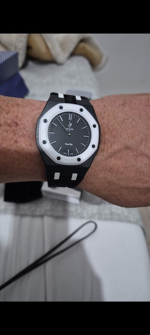 תמונה 1 ,שעון Ap x Swatch royal Pop למכירה בקרית ביאליק תכשיטים  שעונים