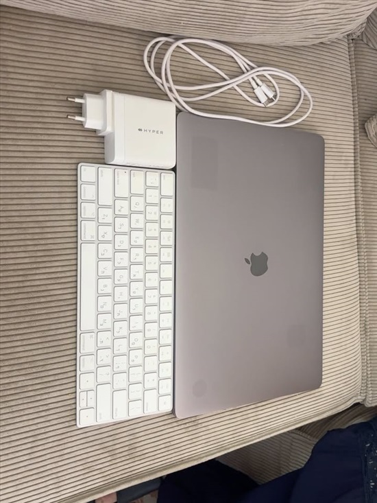 תמונה 2 ,MacBook Pro 16 2019 i9 16/512 למכירה בראשון לציון מחשבים וציוד נלווה  מחשב נייד