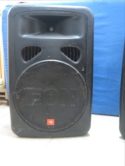 תמונה 1 ,2 בוקסות JBL למכירה בביתר עילית כלי נגינה  מגבר