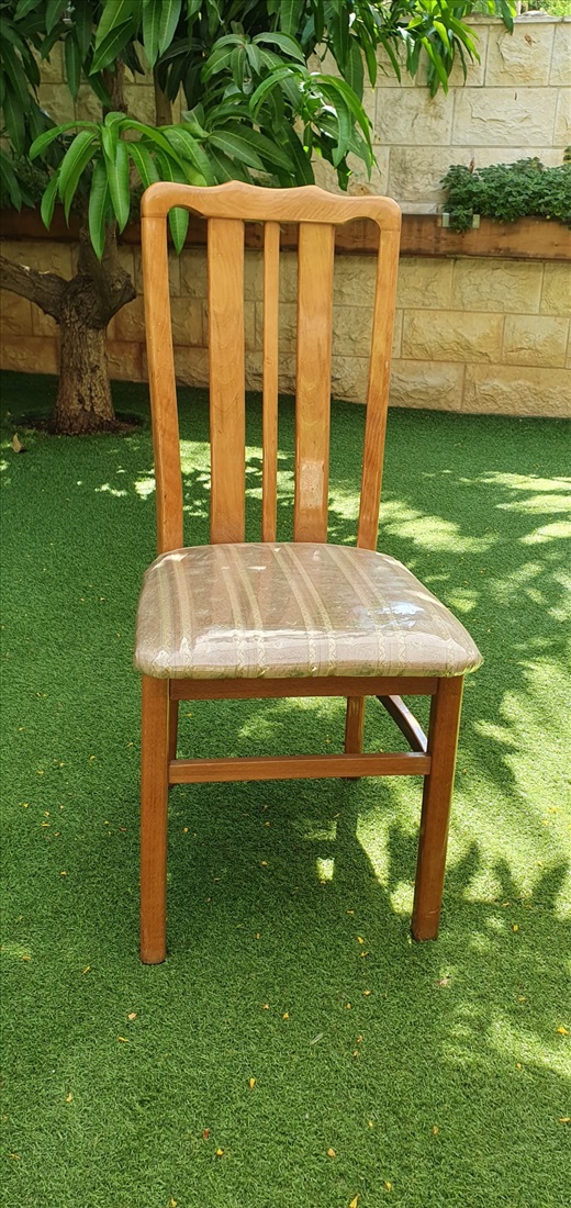 תמונה 1 ,כיסאות לפינת אוכל למכירה ביהוד מונוסון ריהוט  כיסאות