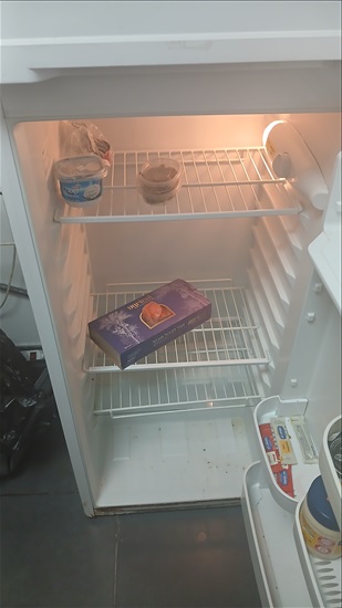 תמונה 3 ,מקרר למכירה בבת ים מוצרי חשמל  מקרר
