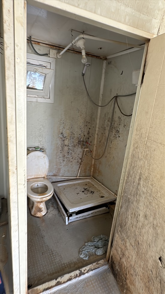 תמונה 4 ,מכולת שירות (מקלחת ושירותים) למכירה בקציר-חריש מבנים ניידים  אחר
