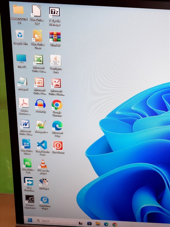 תמונה 3 ,מחשב נייח חזק Asus Sabertooth למכירה בעכו מחשבים וציוד נלווה  מחשב שולחני