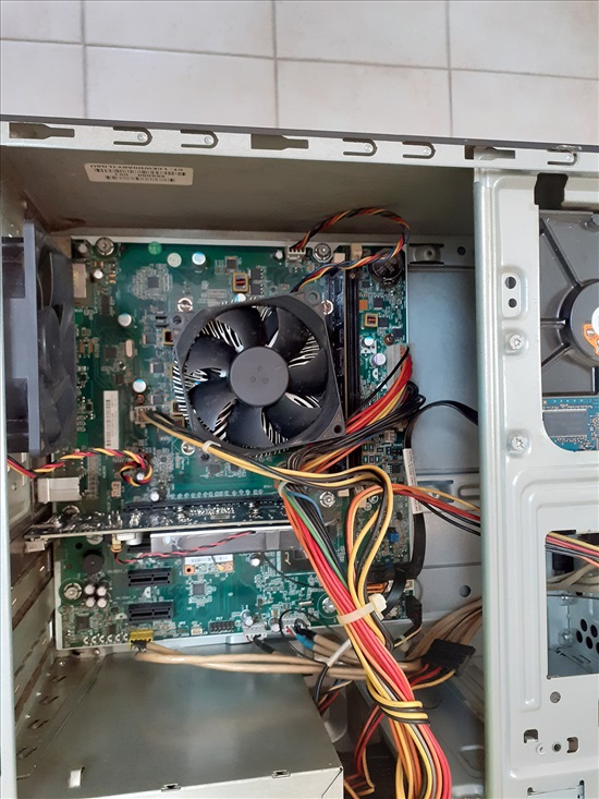 תמונה 10 ,מחשב שולחני קומפקטי HP למכירה בעכו מחשבים וציוד נלווה  מחשב שולחני