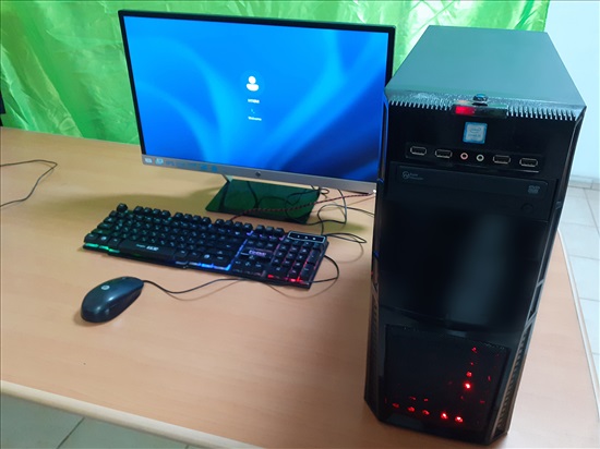 תמונה 1 ,מחשב להנדסה וגרפיקה i5 ו-SSD למכירה בעכו מחשבים וציוד נלווה  מחשב שולחני