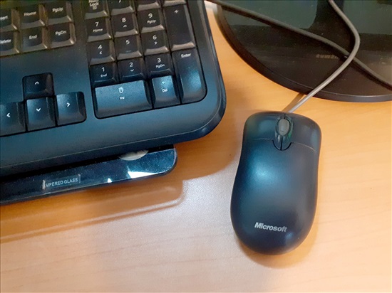 תמונה 2 ,מקלדת Microsoft 600 במצב כחדש למכירה בעכו מחשבים וציוד נלווה  אביזרים
